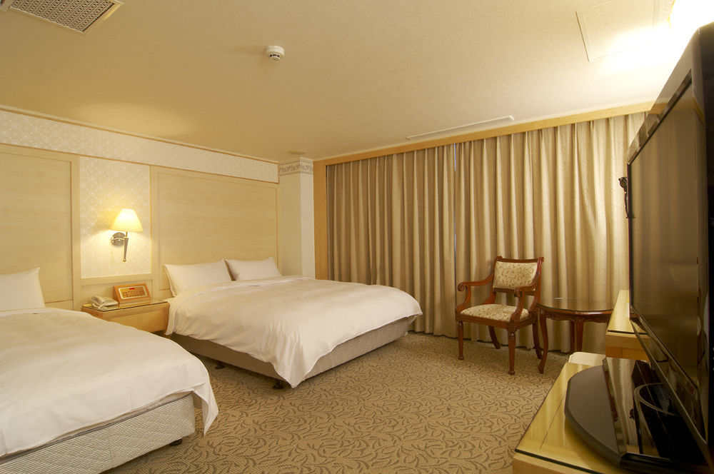 Golden Garden Hotel Taipei Eksteriør billede