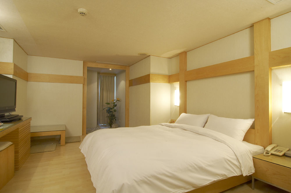 Golden Garden Hotel Taipei Eksteriør billede